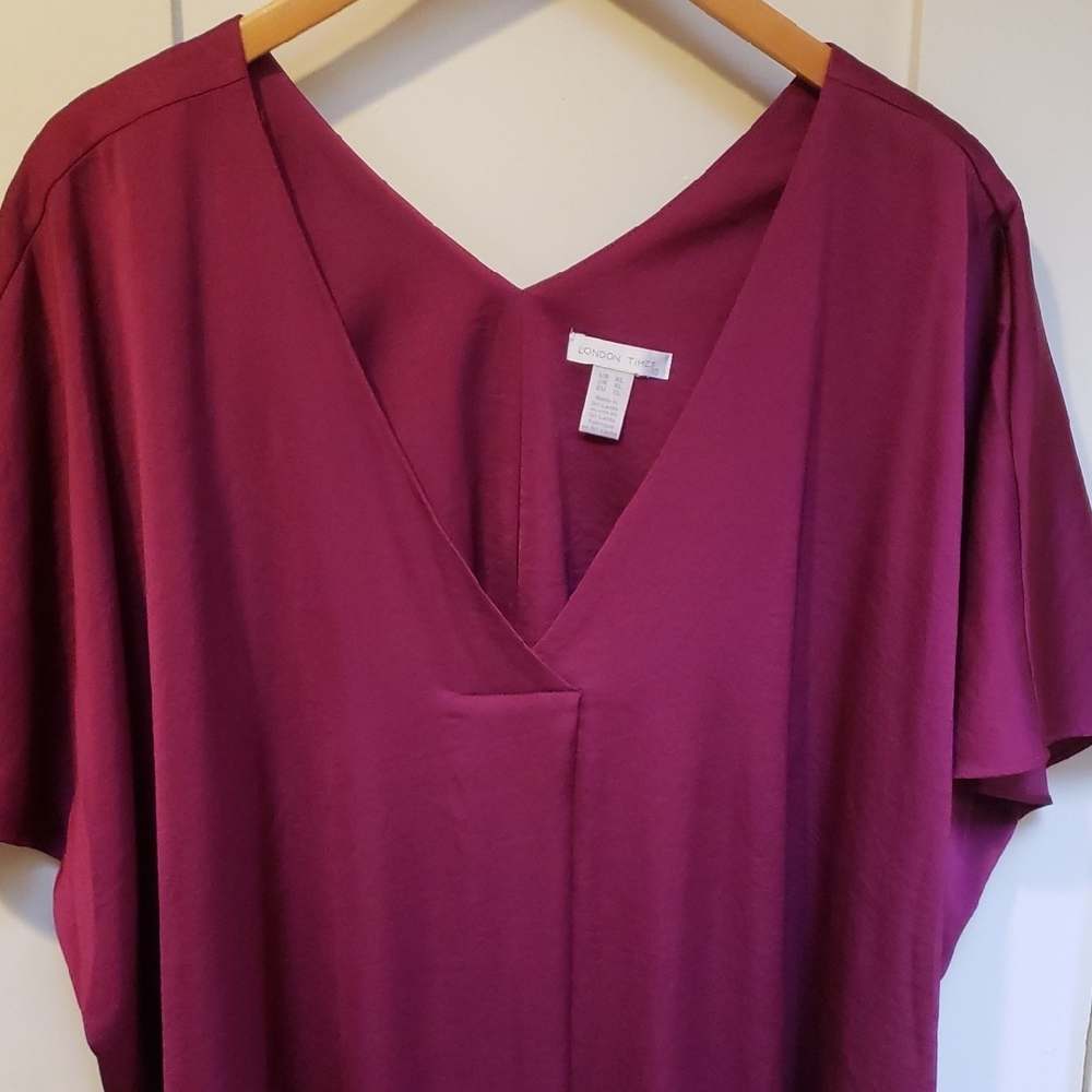 London Times Women's Purple V-Neck Dress
